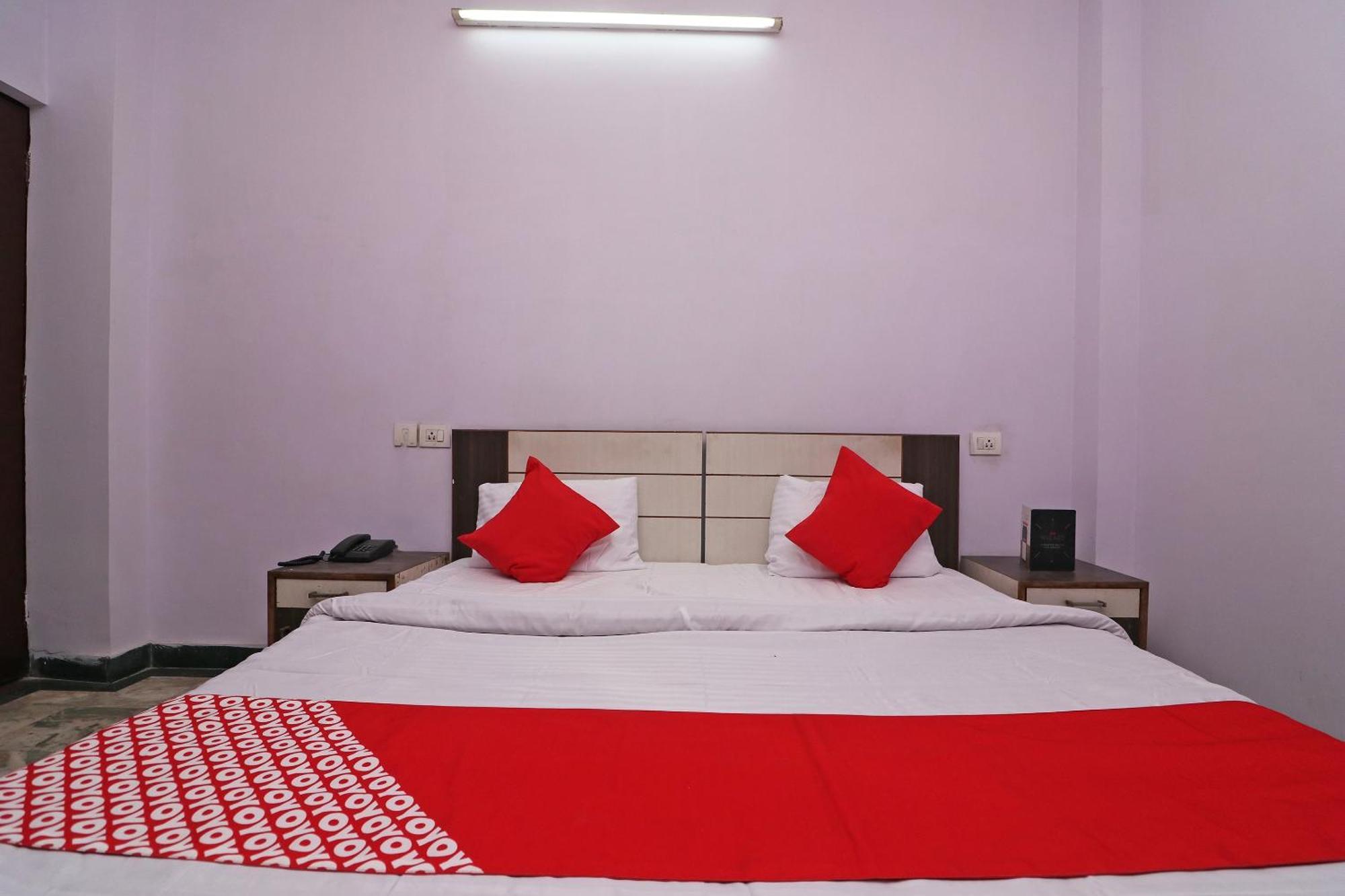 Oyo Hotel Ekta Residency Agra  Exterior photo